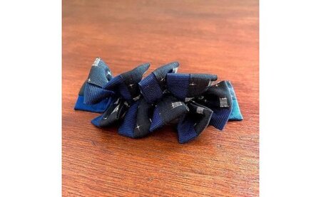 大島紬ひらひらバレッタ瑠璃カケス ブルー【世界自然遺産 登録記念】 A088-002 バレッタ 大島紬 絹 シルク ヘアアクセサリー カジュアル レディース 大人っぽい シンプル かわいい おしゃれ プレゼント
