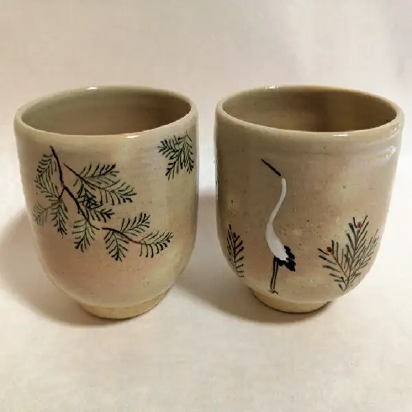 【伝統工芸品 清水焼】湯呑み 「立鶴・ひのき」（湯呑 伝統工芸湯呑み 湯呑）