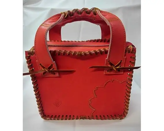 グローブの革製ミニトートバック　紅桜 No.065