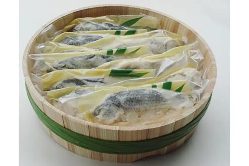 近江本にごろ　ふなずし　【3kg(１０～１４尾)】【AD06W】 鮒ずし