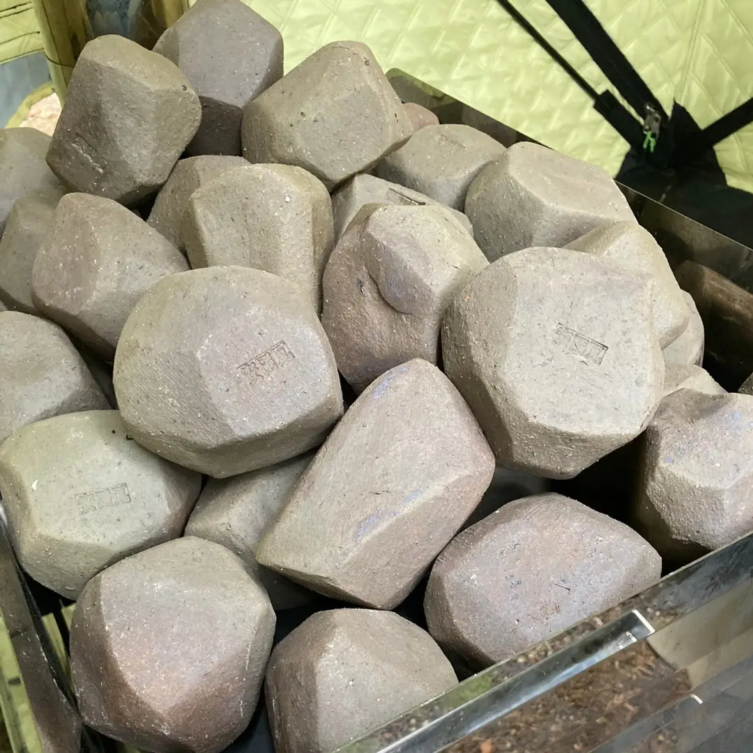 【安田瓦】 瓦屋さんのサウナストーン 20kg 新潟 阿賀野 丸三安田瓦工業 手作り ロウリュ テントサウナ 1M17185