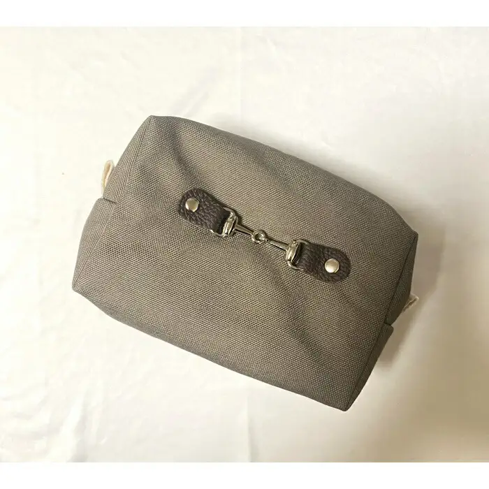 スクエアポーチ KHAKI ｜ ポーチ 小物入れ レディース 福島県