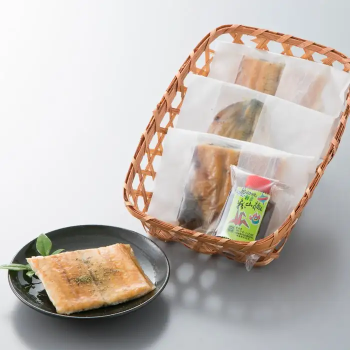 【B-746】近江高島鮎池元 吉本 鰻素焼個食3枚セット ［高島屋選定品］