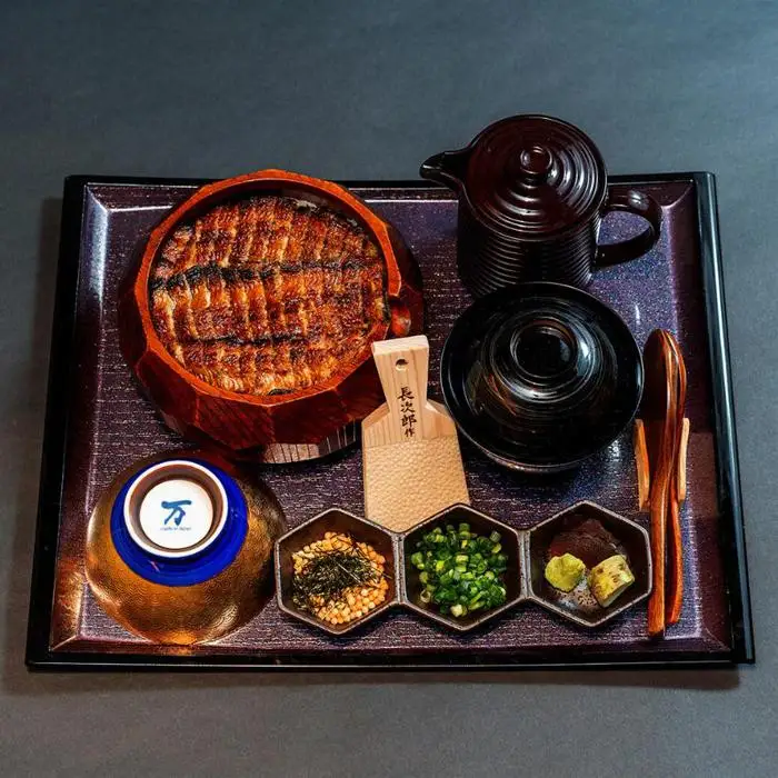 【上ひつまぶし・2人前】うな東 【御食事券】