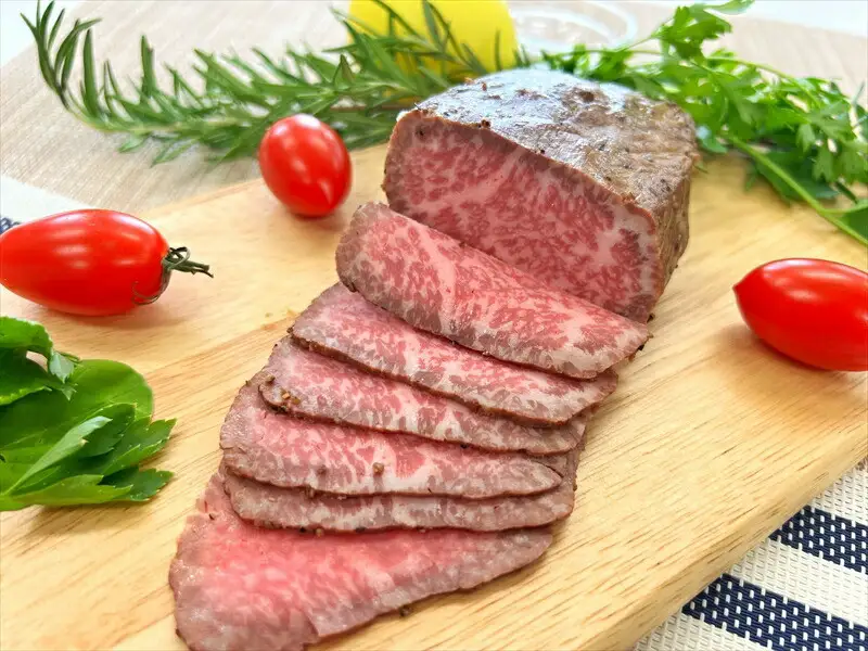 霜降り ローストビーフ（約300g）｜ 牛肉 霜降り