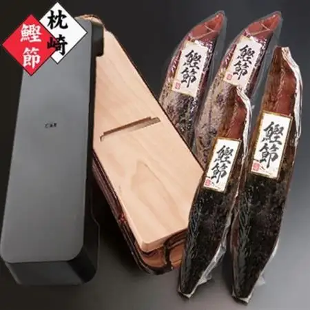 枕崎産かつおぶし＆鰹節削り器 A7-15_鰹節 鹿児島県 枕崎市 かつお だし 出汁 人気 鰹 カツオ 国産 削りたて 花かつお_【配送不可地域：離島】【1457798】
