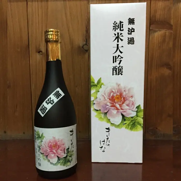 日本酒　純米大吟醸きたのはな　720ｍｌ　ギフト　お土産　会津　喜多方【07208-0242】
