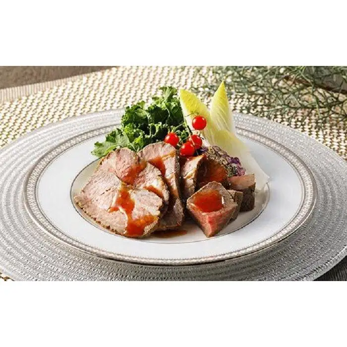 ダイリキ特製ローストビーフ　600g（300g×2）ソース付