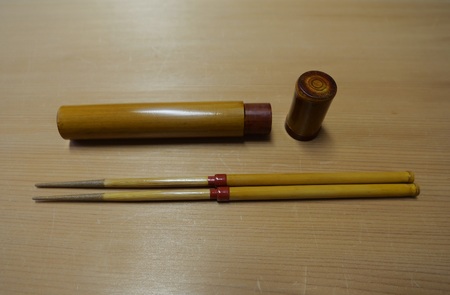 竹甚工房　矢竹（ヤダケ）箸（２本継）1（010_5019）