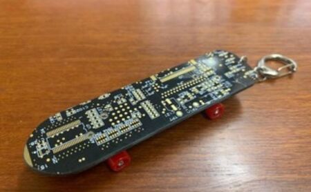 kibanスケボーキーホルダー（ノーマルサイズ） スケートボード ミニチュア 基板 パソコン PC 