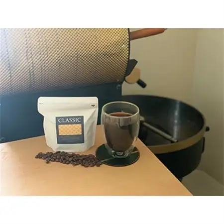 【毎月定期便】クラシックブレンド(コーヒー豆1ヶ月分) 全3回_飲料・ドリンク コーヒー豆 コーヒー・コーヒー豆 珈琲 珈琲豆  定期便 定期便  _【4009461】