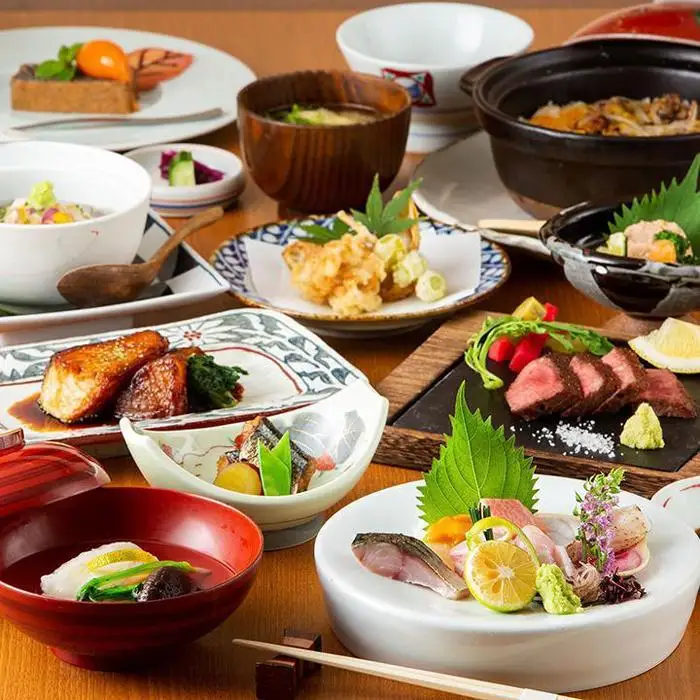 食事券 福岡 西中洲くーた旬の味覚満喫コース 2名様 和食 食事 コース お食事券 チケット ペアチケット ペア 券 福岡県 福岡市 中州