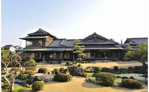 【旧伊藤伝右衛門邸】入場券付「ペアご宿泊券（朝食付）」【F7-002】