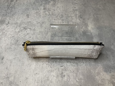 本物を日常に《ヒマラヤクロコダイルのペンケース》