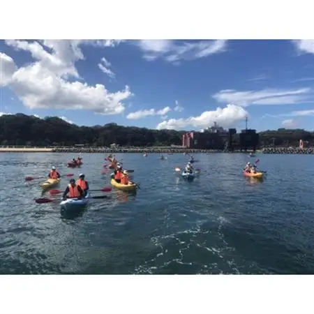 シーカヤック体験チケット【4名様分体験チケット】(大人2人・小人2人)1時間　　_旅行券・チケット  体験チケット _【1489945】