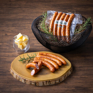 「ハーベストの丘」手作りソーセージ（チーズ・黒胡椒）