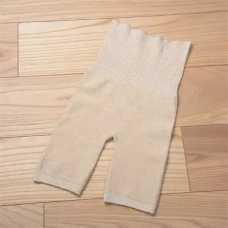 裏返し　シルクとオーガニックコットンの腹巻パンツ(ベージュ)1点/NSGK23-10_装飾品・工芸品  洋服   装飾品・工芸品  服飾小物 _【1447514】