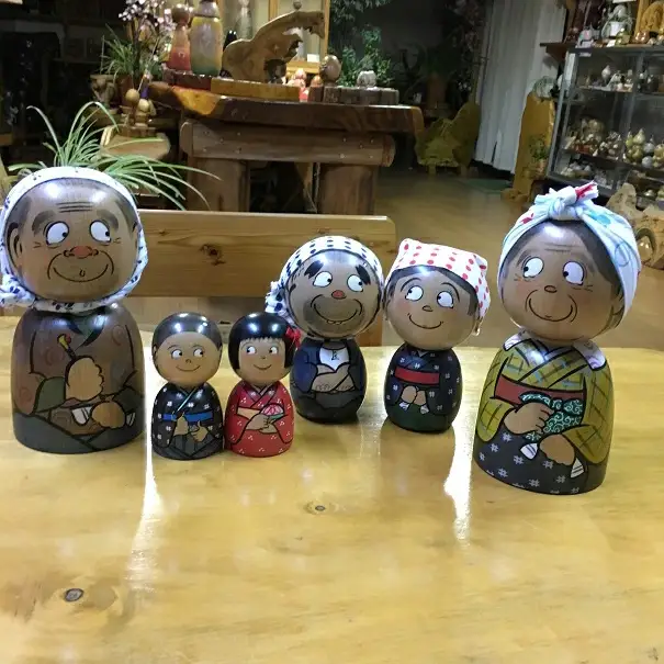 みちのくファミリーこけし 2個セット(中)【鷺舞工房】
