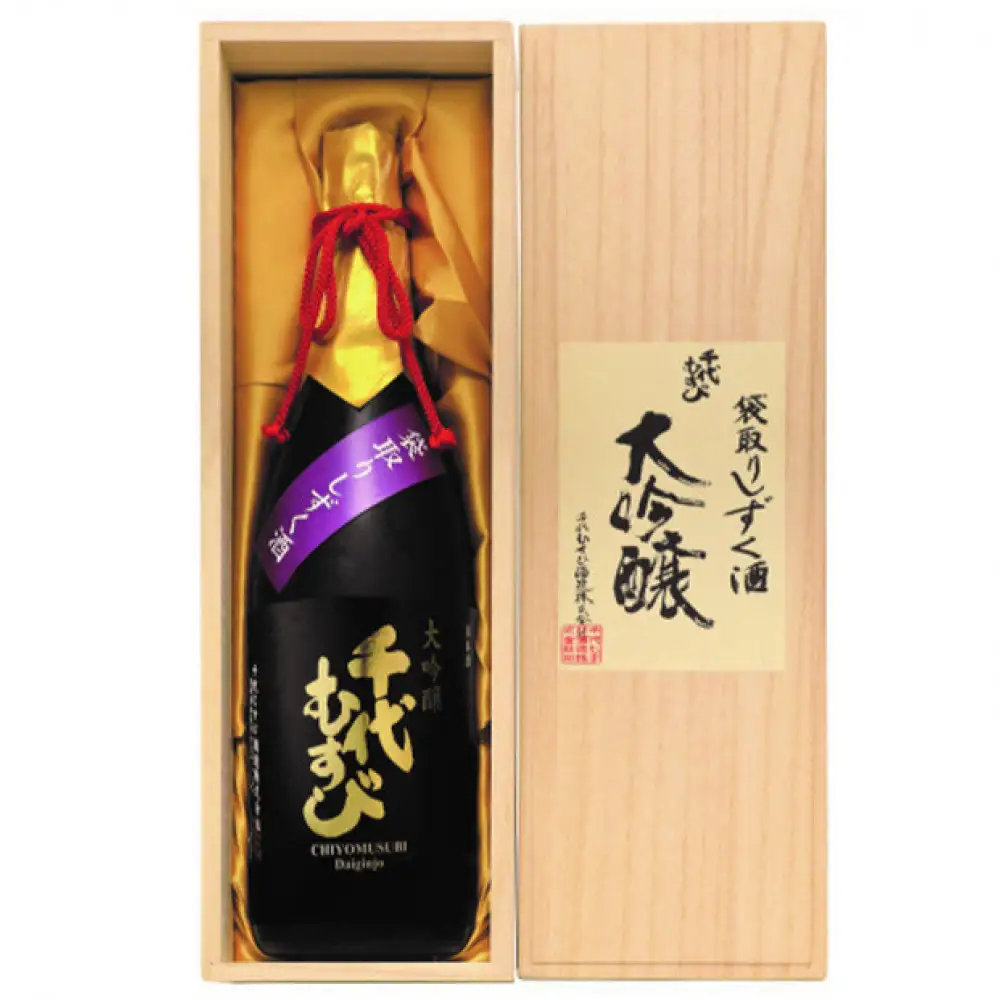 千代むすび 大吟醸袋取りしずく(1800ml×1本)