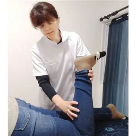 【女性限定・足腰整体】Google口コミ高評価☆プロも認める女性整体師・1名様ご利用券_旅行券・チケット  体験チケット _【1502133】