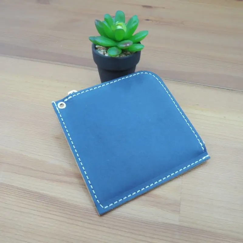 財布 プチウォレット【ブルー】 革 ( 縦約11cm × 横約11cm × 厚さ約1.0cm )【lfco0004-4】