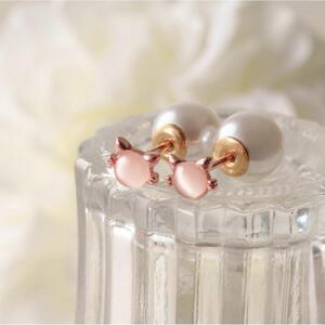 2way　ピアス　小さめ　さりげない　猫モチーフ　紫陽花　ピンク　猫好き　ミニピアス　かわいい　おしゃれ　プレゼント　ギフト　パール　あじさい　アクセサリー