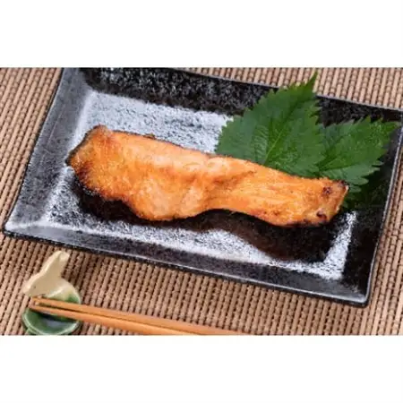 宮古トラウトサーモン2切×4p_魚介・海産物 鮭・サーモン 鮮魚 さけ サケ さーもん_【配送不可地域：離島】【1246687】