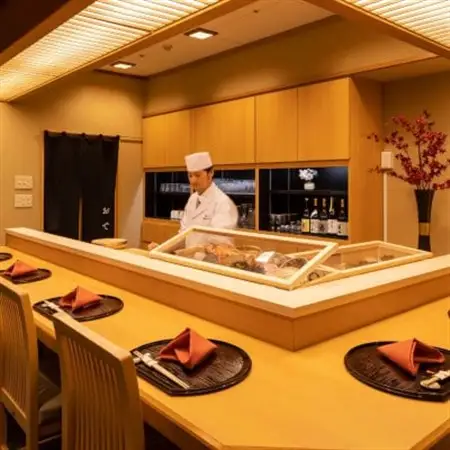 浄土ヶ浜パークホテルロイヤルスイートルーム【寿司会席1泊2食ペア宿泊券】_宿泊券 チケット 浄土ヶ浜パークホテル 岩手県 宮古市 人気 おすすめ 送料無料 贈答 ギフト ペア_【1473905】