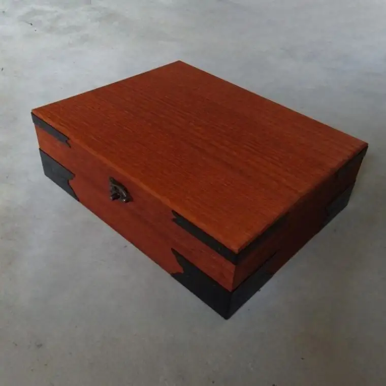 AQ002-2 桐A4書類入れ