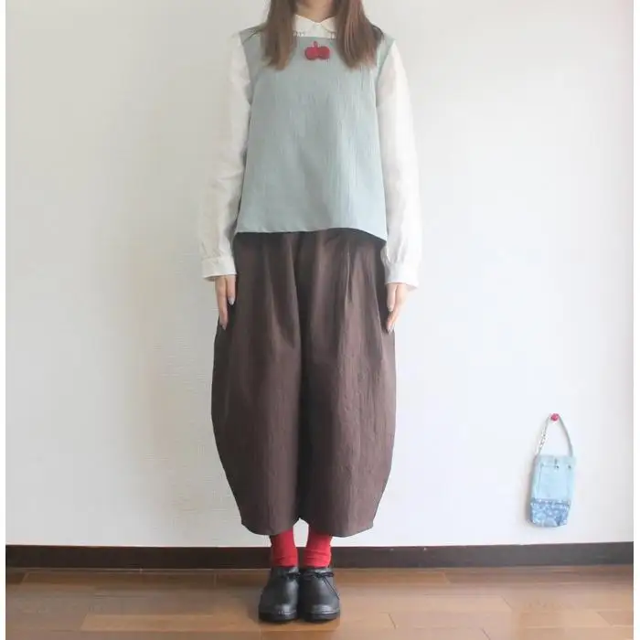 北鎌倉のアトリエよりお届け　コットンリネンのおさんぽパンツ【カラー：茶色】