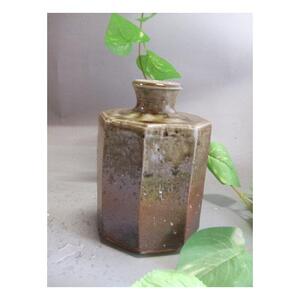 【信楽焼】面取花入れ　花入　花器　花瓶　nha-034