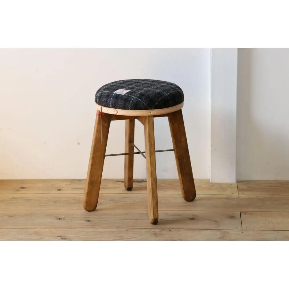 ハイスツール 【ブラック＆グレーチェック】HARRIS TWEED（ハリスツイード）家具