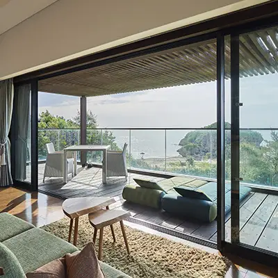 ふるさと納税宿泊ギフト券30000円×5枚セット【THE HIRAMATSU HOTELS & RESORTS 宜野座】 ひらまつ ホテルブランド 滞在型リゾート コバルトブルー 亜熱帯グリーン 朝日 自然 美食 居心地 マリンスポーツ 沖縄の海 旅行 記念日 贅沢 リゾートホテル 特別な くつろぎ 人気 至福 楽しみ