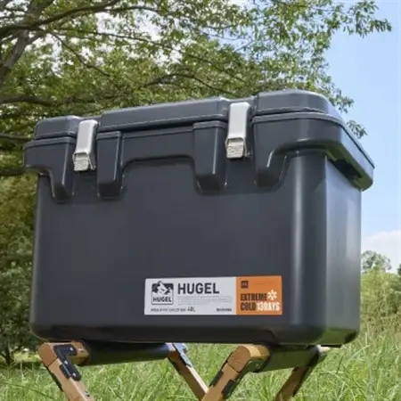 HUGEL 真空断熱クーラーボックス 40L VITC-40 チャコールグレー アイリスオーヤマ_雑貨・日用品 アウトドア用品 スポーツ・アウトドア用品 _【配送不可地域：離島・沖縄県】【1550615】