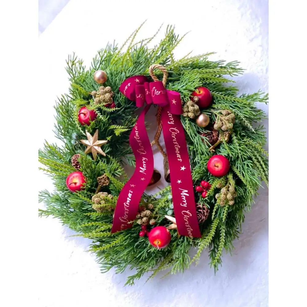 アーティフィシャルフラワーのクリスマスリース