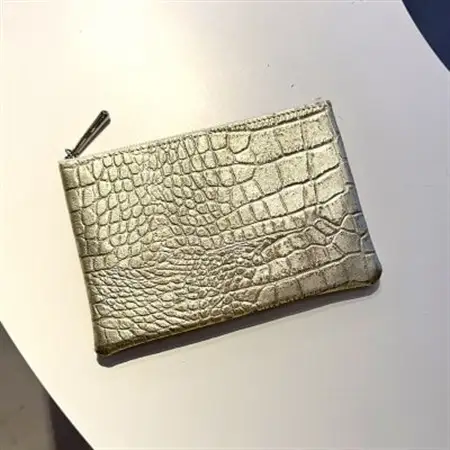 【本革 日本製】クロコ型押し レザーポーチ(ゴールド)_装飾品・工芸品  服飾小物 _【1581161】