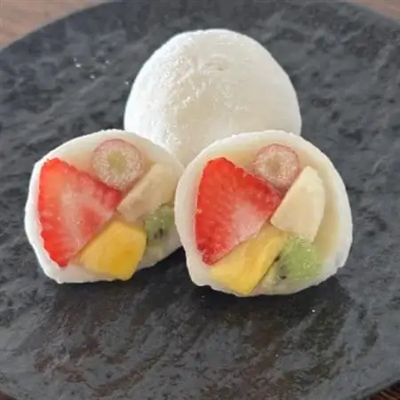 【冷凍4個】フルーツ専門店が作る　フルーツミックス大福(5種類のフルーツ入り)_菓子・スイーツ 大福  だいふく ダイフク_【配送不可地域：離島】【1586985】