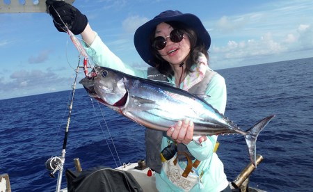 海人（うみんちゅ）と行く近海パヤオ釣り体験ツアー