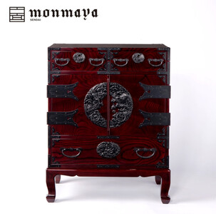 仙台箪笥　二尺猫足　両開き　木地呂塗【伝統 工芸品 グッドデザイン賞 タンス たんす 和タンス 仙台】