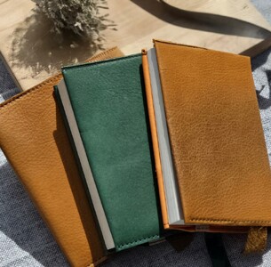 けもののブックカバー