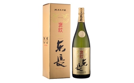 【全3回定期便】純米大吟醸 褒紋東長 1.8L / 佐賀県 / 瀬頭酒造株式会社 [41AIAD054]