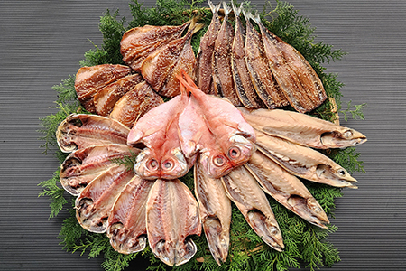 干物 藤文の「ふるさと干物セット」[0823226]