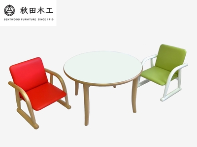 【秋田木工】キッズチェア「ゆざわっこ」【かわいい・カラフル・丈夫】【秋田木工(株)】[O7401]