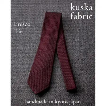 【手織りネクタイ】ワイン フレスコタイ kuskafabric  京都・丹後のシルク織物_装飾品・工芸品 ネクタイ・ベルト 服飾小物 _【1080339】