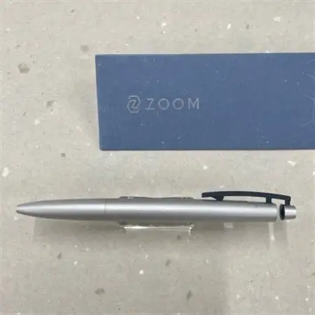 Zoom　C1　ボールペン　0.5mm　サンドシルバー　トンボ鉛筆【1567080】