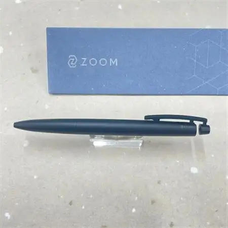 Zoom　C1　ボールペン　0.5mm　フルブラック　トンボ鉛筆【1567120】