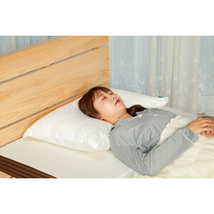 大判ゆったり ふわふわ枕 シルキーウォーム50×70センチ