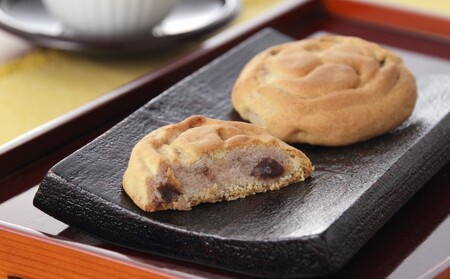 【三浦屋】 銘菓鴫山8個と鴫山羊羹1本の詰合せ ようかん お菓子 焼菓子 チョコレート 和菓子 スイーツ 