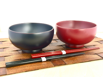 川連漆器 箸付夫婦4.4寸椀（銀朱・銀溜）紙箱入 漆器 漆器 【(株)佐藤商事】[C4-5501]