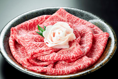 【A5】鳥取和牛モモスライス 400g【A5等級 モモ もも スライス 鳥取和牛 すきやき すき焼き ご自宅用 ギフト 熨斗 プレゼント お取り寄せ グルメ 冷凍】